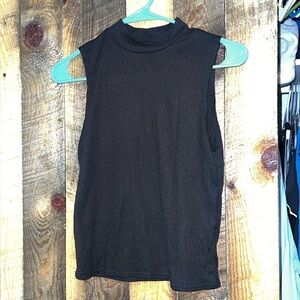 Black tank top higher neck
